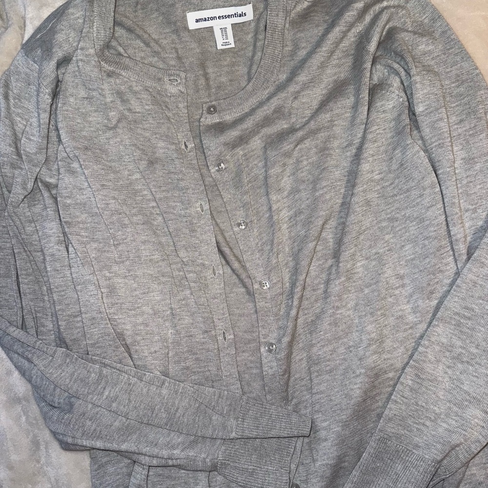 Amazon Essentials Light Gray Knit Sweater